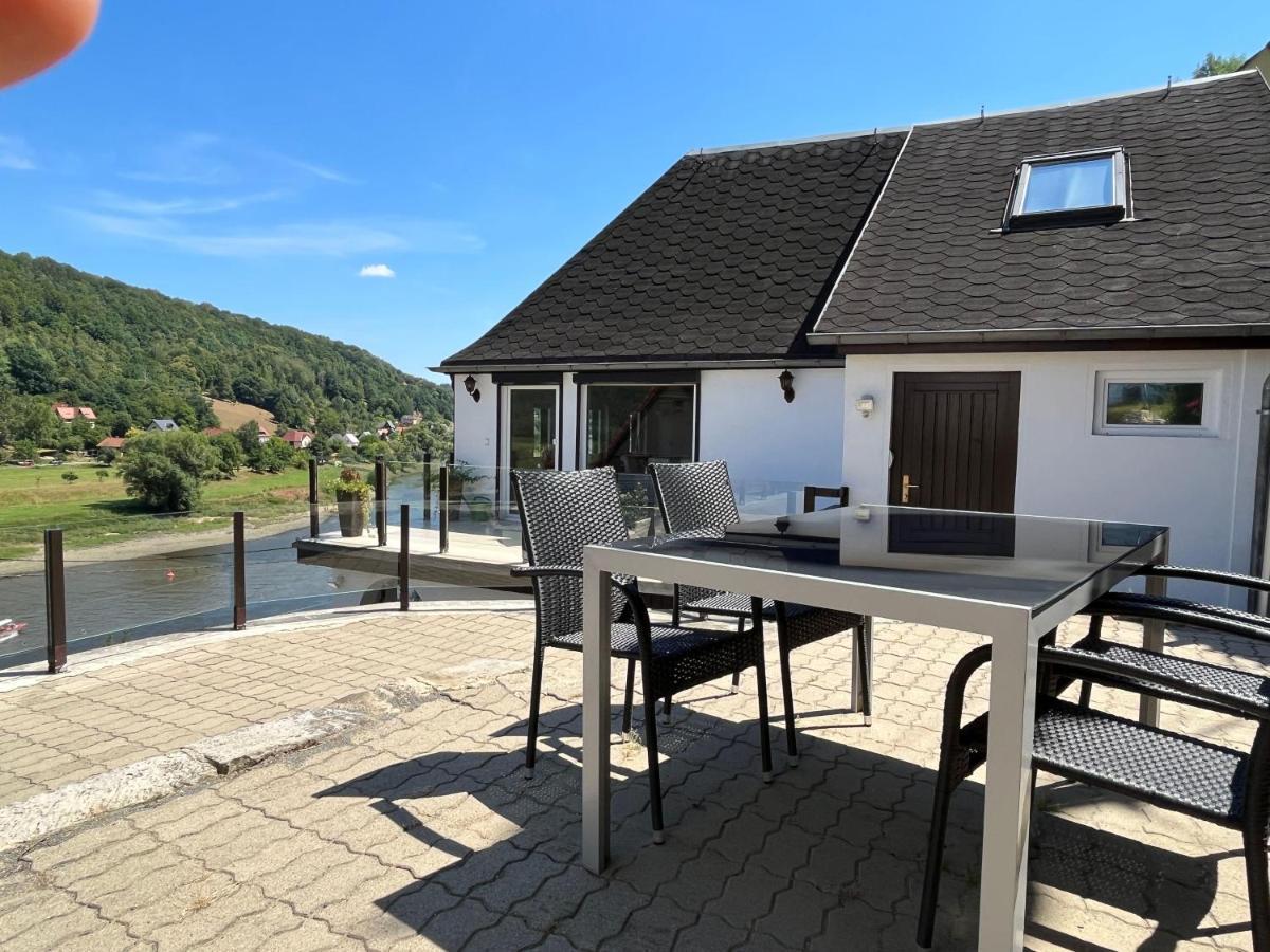Saechsische-Schweiz-Ferienhaus-Wohnung-1-Mit-Elbblick-Sauna-Und-Kamin Königstein Exterior foto